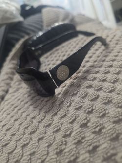 Woman Versace sunglasses