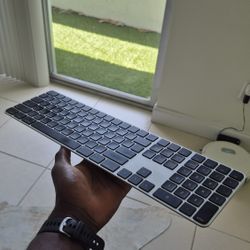Magic Keyboard and Trackpad