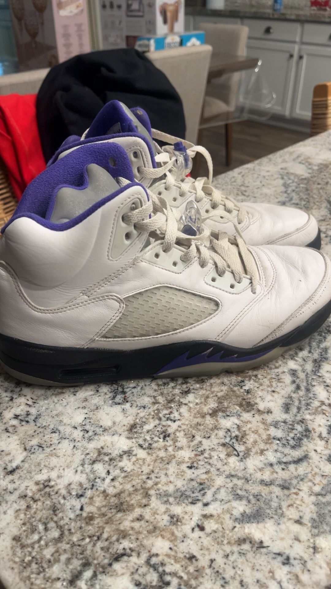 Air Jordan 5 Concord