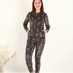 Woman Sweat Suit In Black Size S/M