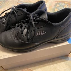 Easy Spirit Sneakers