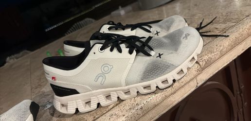 ON RUNNING CLOUD X3 WHITE/BLACK COMFORTABLE FIRM RUNNING