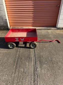 Red Metal Pull Wagon with Handle