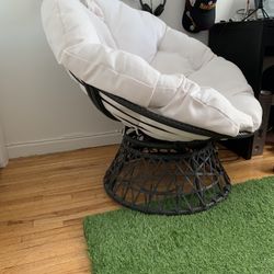Pier 1 Large metal Papasan Chair And Cushion Excellent Condition 