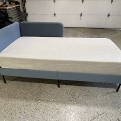 IKEA Daybed And Mattress 