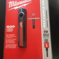 Milwaukee 2011R 500L Rechargeable Everyday Carry Flashlight•NEW•