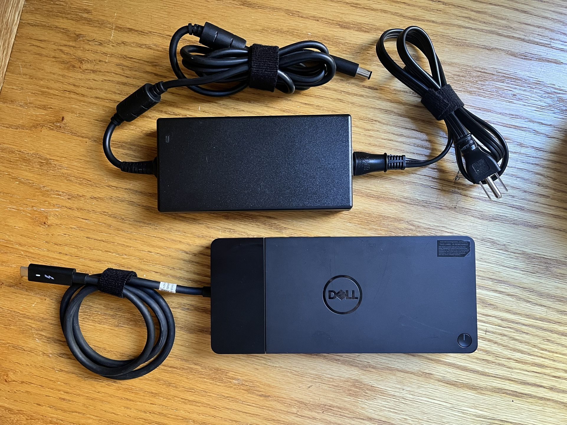 Dell Thunderbolt Dock, Laptop Notebook Docking Station & Power Adapter
