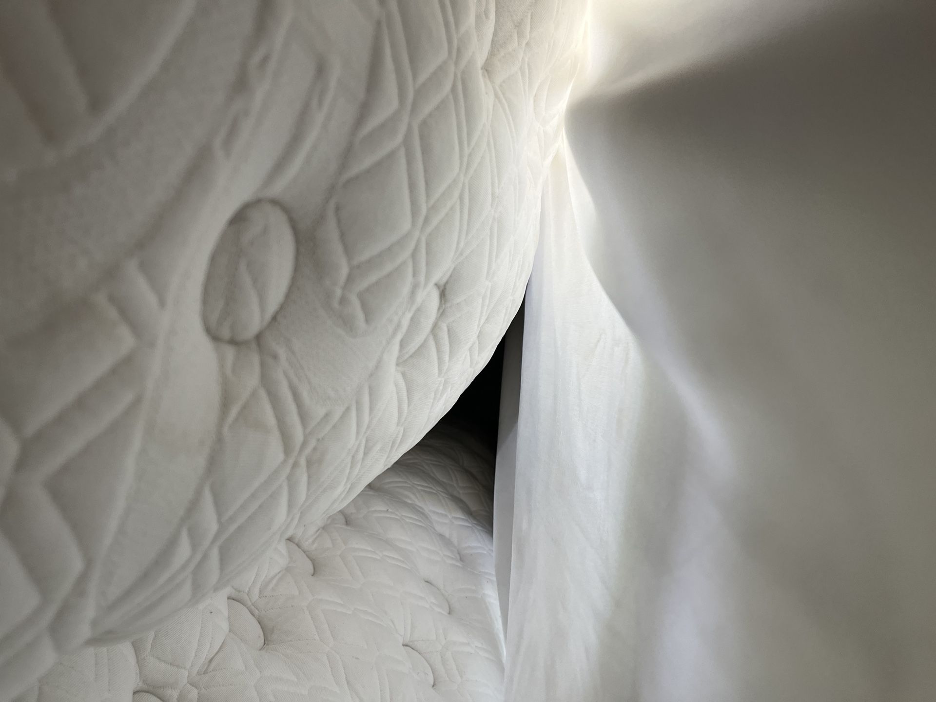 Eastern King Mattress and Boxspring for Sale in San Jose, CA OfferUp