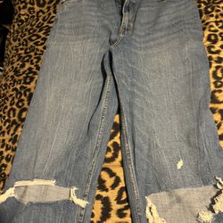 Abercrombie Ripped Jeans 