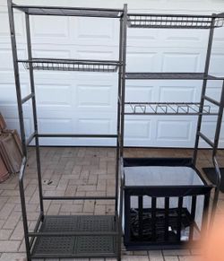 Metal sports equipment organizer