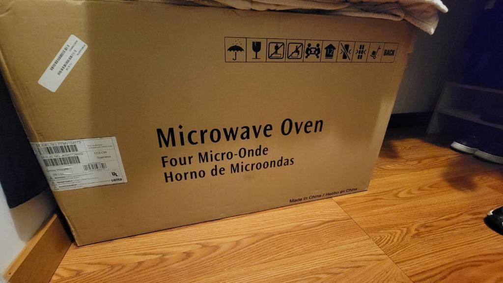 Microwave Oven 