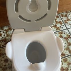 Munchkin Training Potty