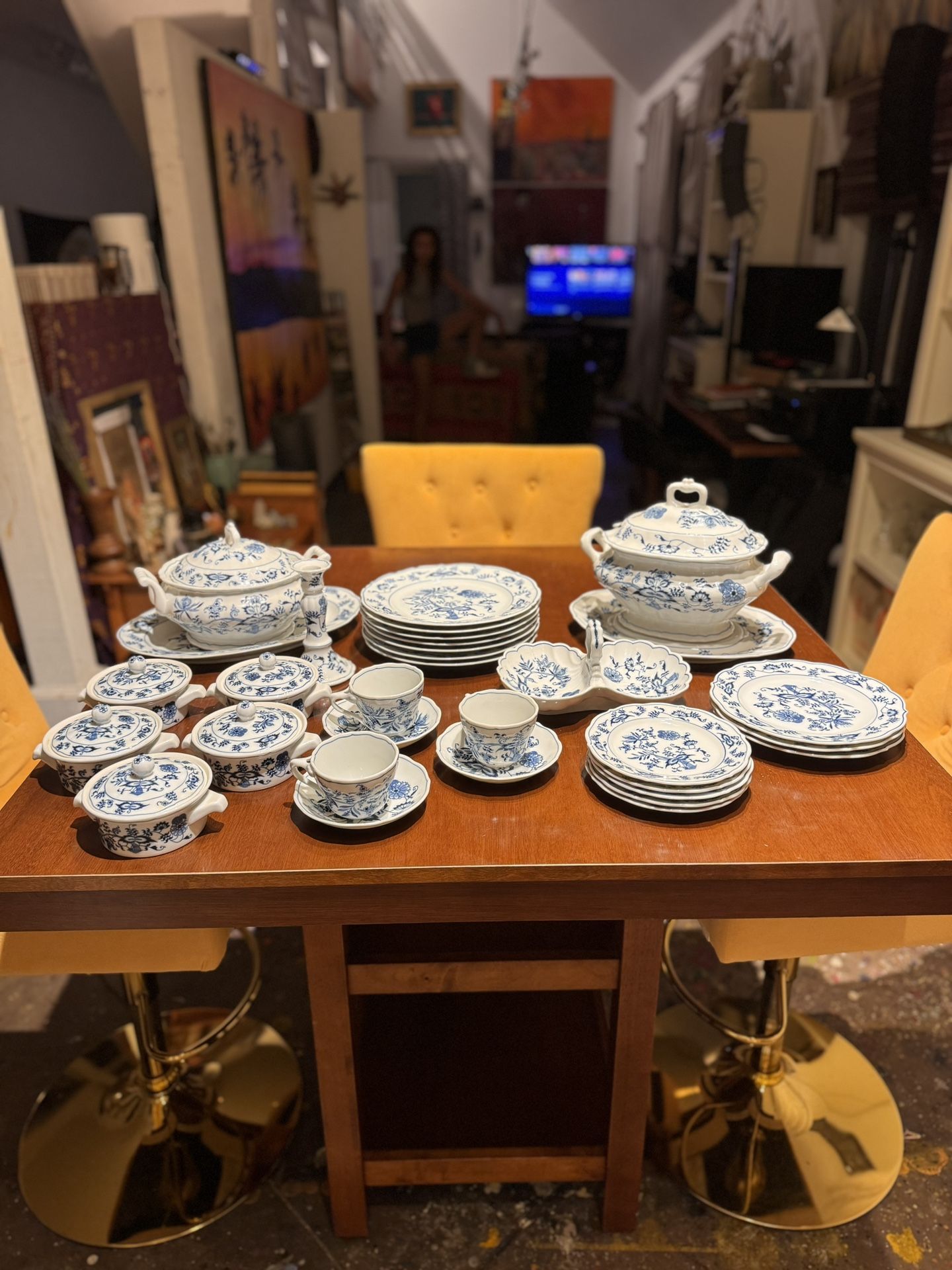 Blue Danube Antique China Collection