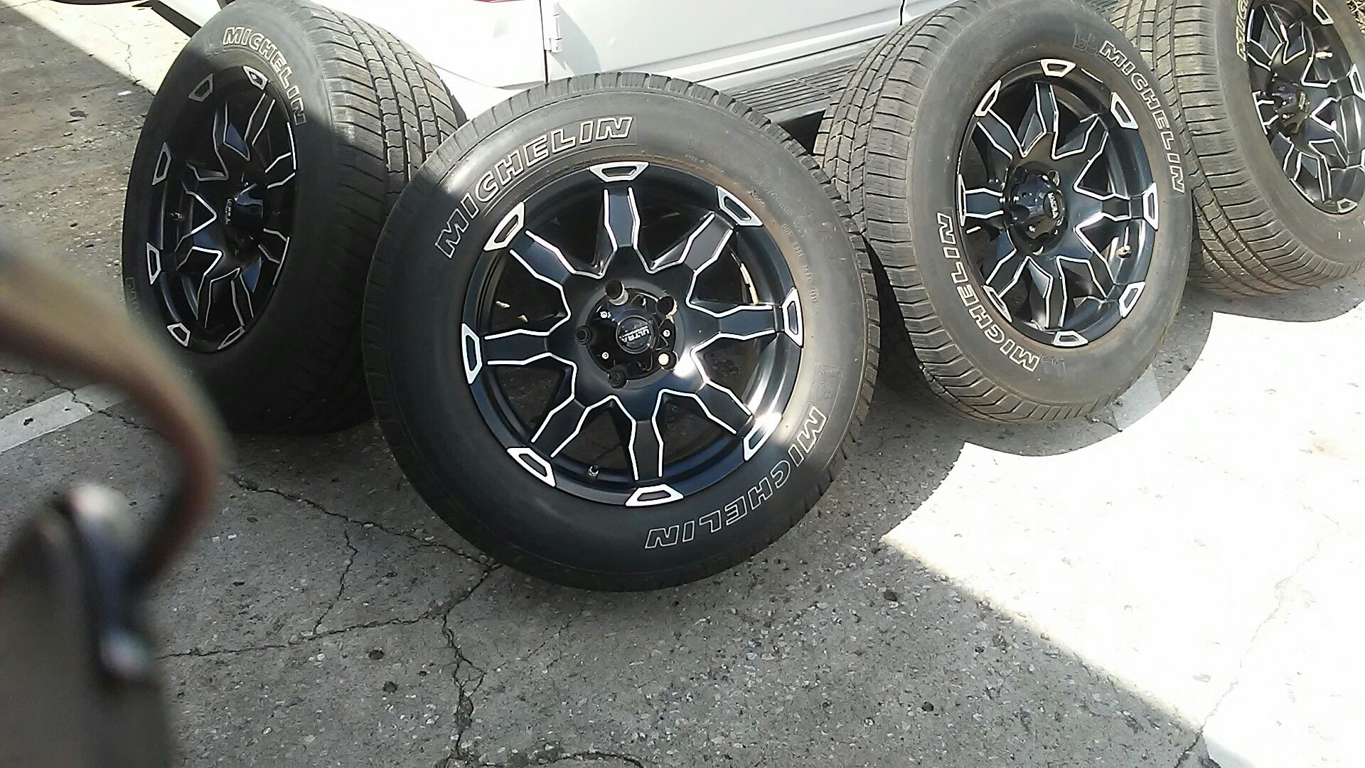 18 inch rims for Dodge...Chevy.. Trucks/Suv