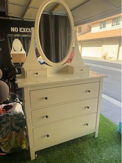ikea white hemnes 3 drawer dresser with vanity mirror