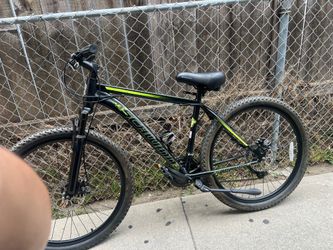 Schwinn mountain bike