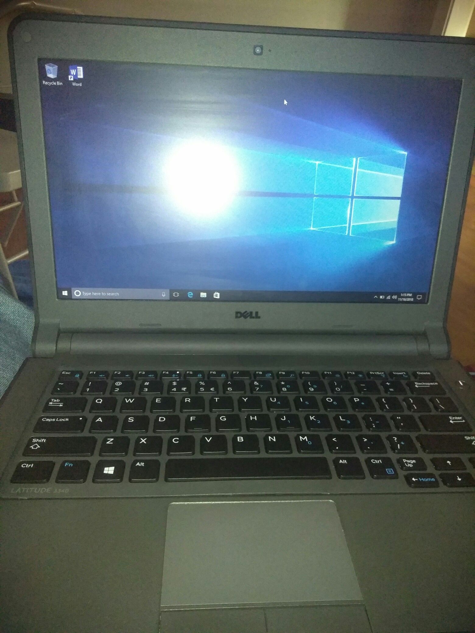 Dell latitude 3340 Windows 10 Pro and Office 2019