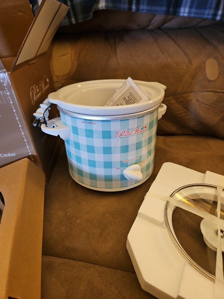 1.5 Quart Slow Cooker/crock Pot