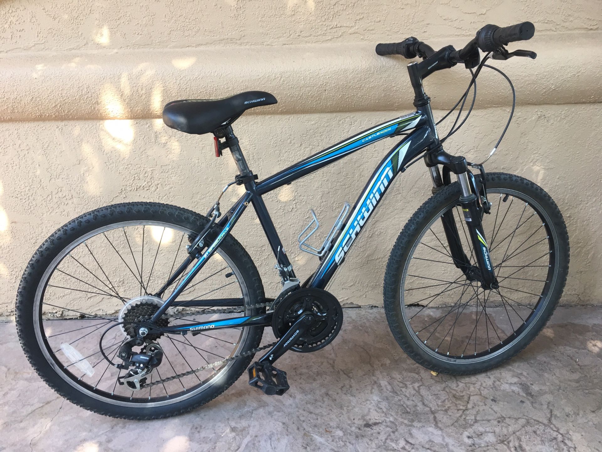 Schwinn castle store rock 24