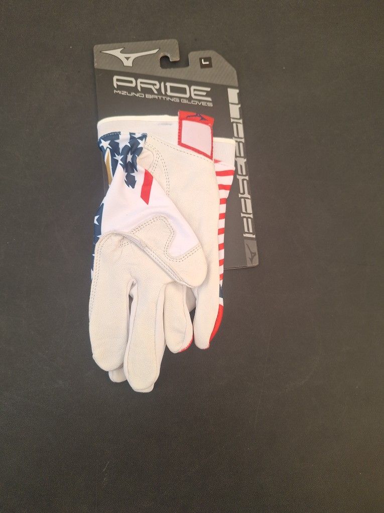 Mizuno Pride Stars & Stripes Batting Gloves