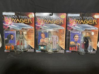 Star Trek Voyager Lot Of 3 Figures (Playmates 1995) MOC