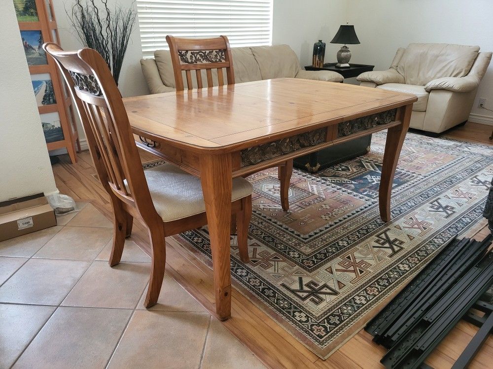 Kitchen Dining Table