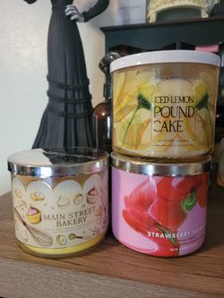Bath And Bodyworks Brand NEW 3 Wick Candles