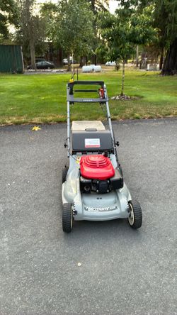 Honda Harmony SX 215 lawn mower