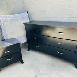 Black 6-Drawer Dresser and mirrow
