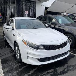 2018 Kia Optima 