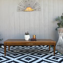 Mid Century Lane Coffee Table. 