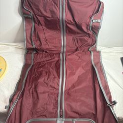 American Tourister Burgundy Gray Garment Bag Suit Travel Luggage Bag