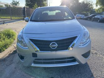 2017 Nissan Versa