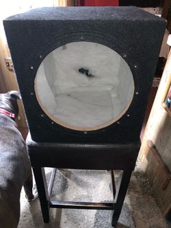 12" speaker box