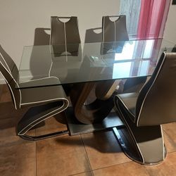 Dining Set