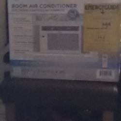 Room Air Conditioner 5000BTU Brand New 