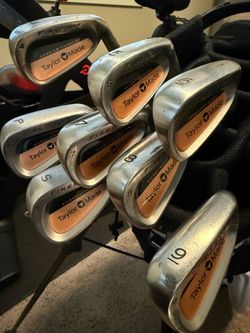 Ladies Taylormade Golf Clubs