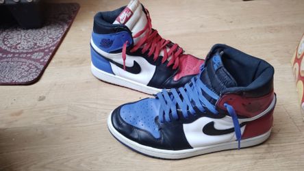 Nike Air Jordan 1 Retro High "Top 3" sneakers, size 12m