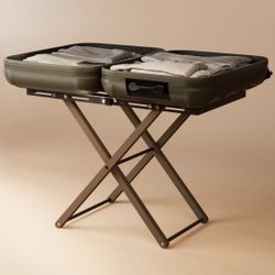  Expandable Luggage Rack