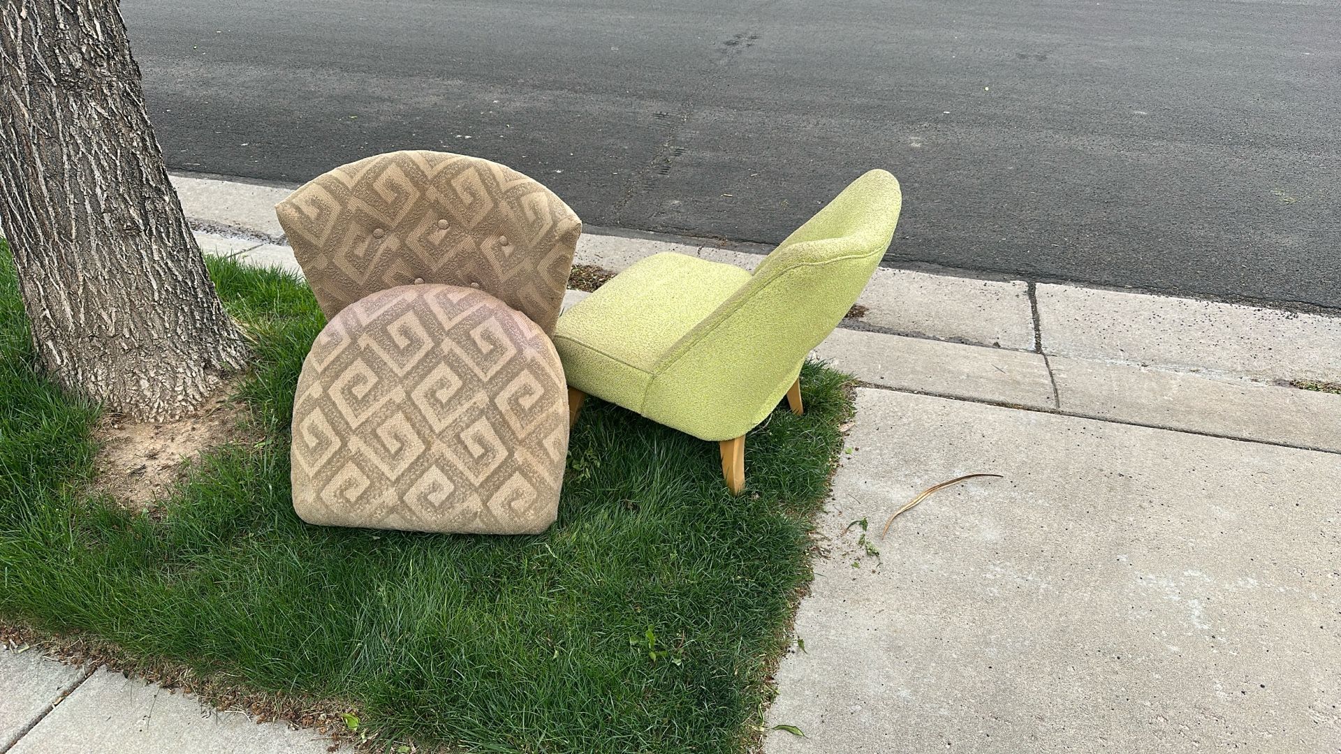 Free Vintage Chairs