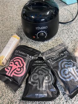 WAX KIT w 3 Bags of Melting Wax