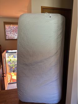 Absolutely beautiful twin mattress for sale