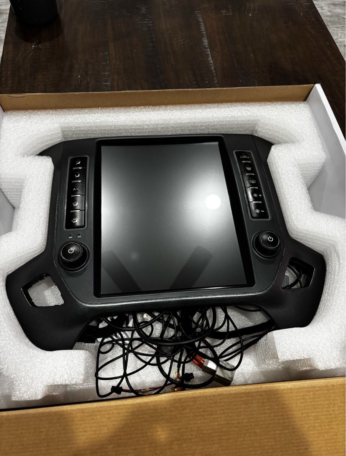 Car Stereo $600