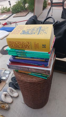 Books, surgeon medical