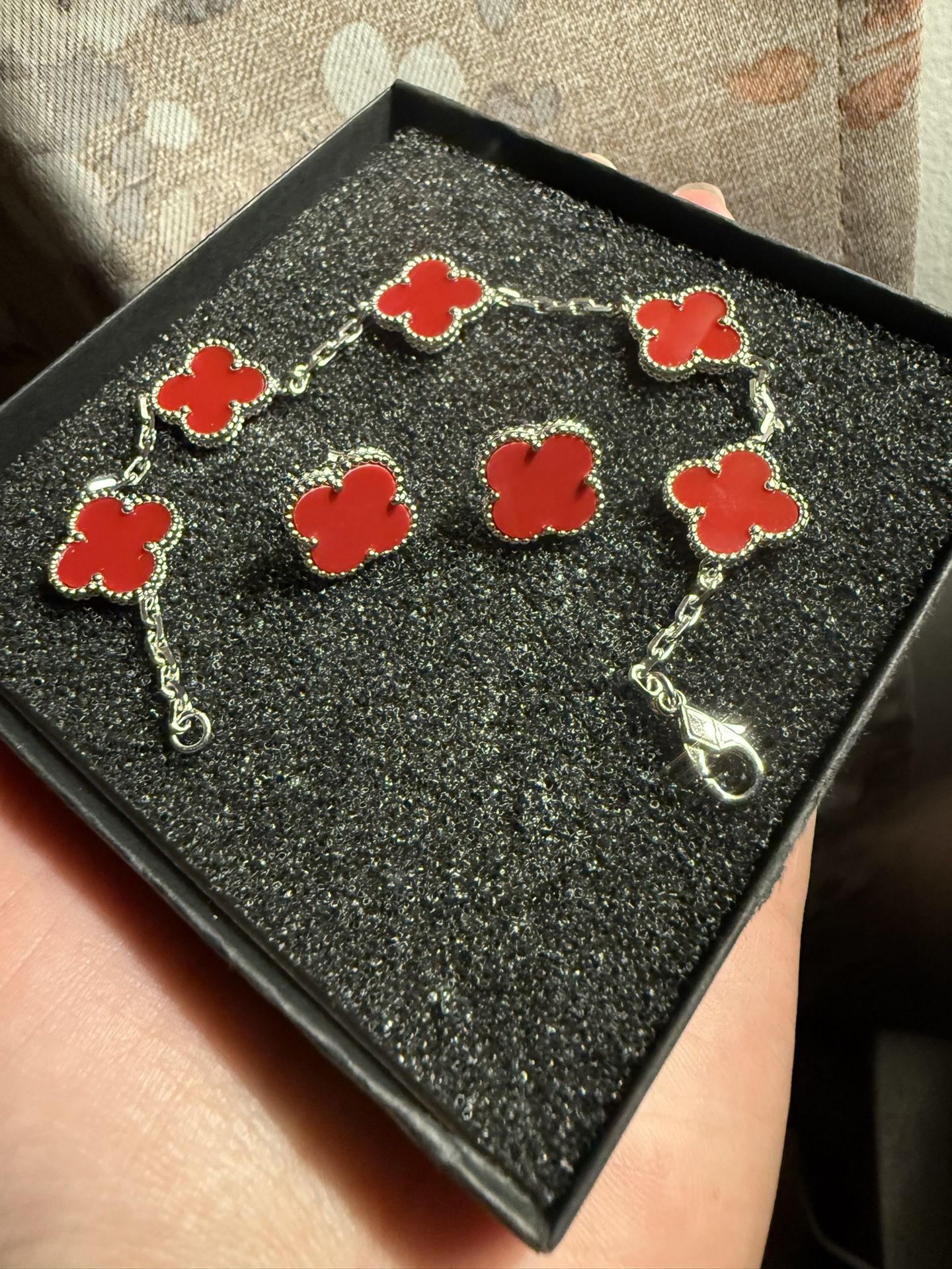 Red Flower set with Silver