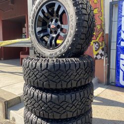 Chevy Silverado Wheels LT 275/65/18” Goodyear 