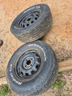 Trailer tires