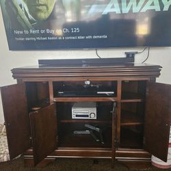 Tv Stand (Wood)