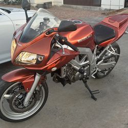 2003 Suzuki Motorcycle