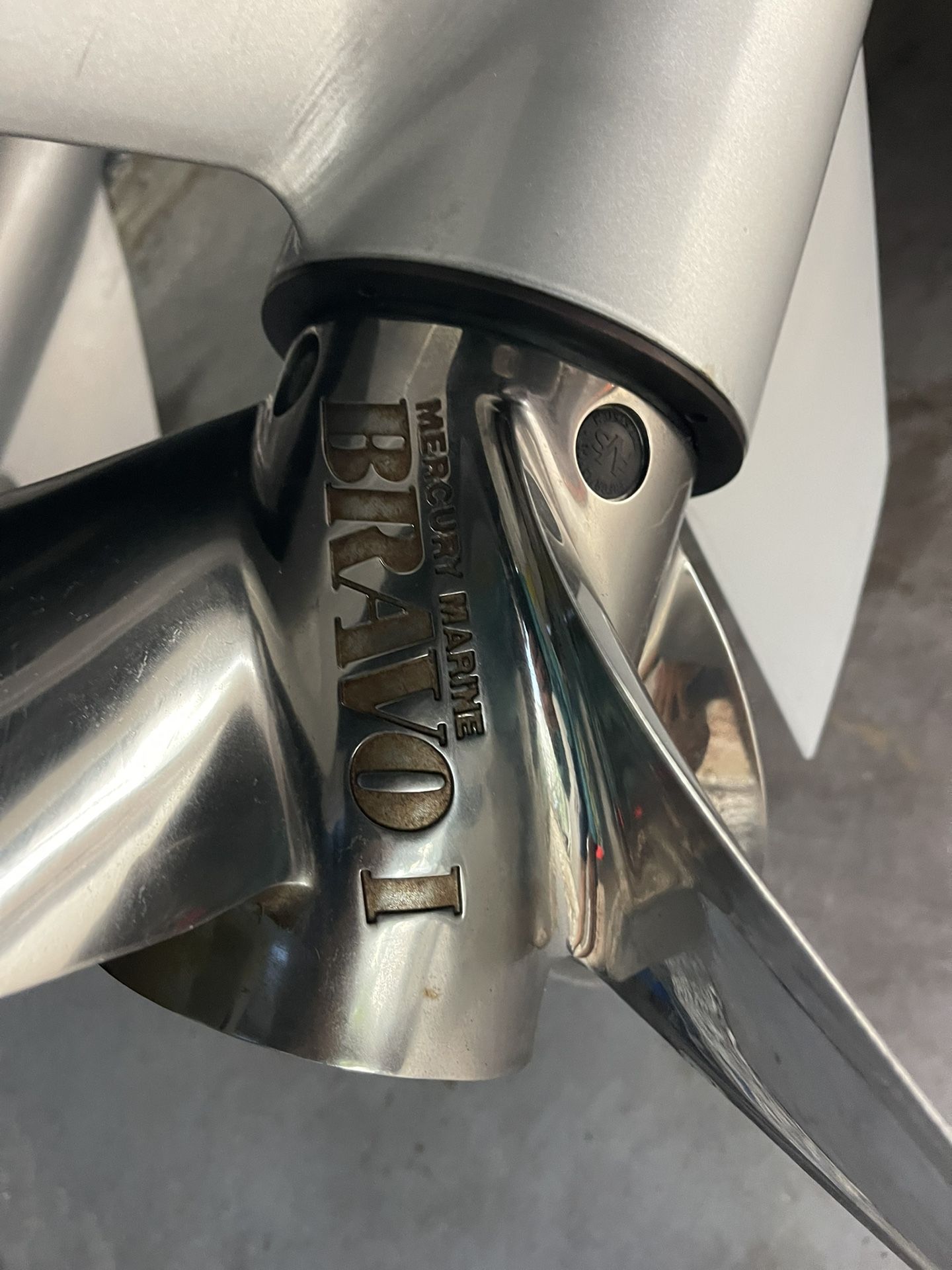 Mercury Propelas Bravo1 FS (25P ) RH-LH Perfecto Estado